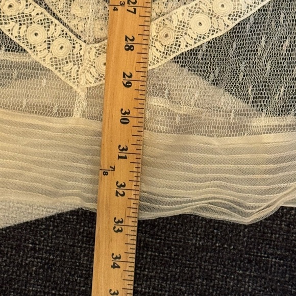 RED VALENTINO Lace Delicate Feminine Peter Pan Collar Romantic Dress in Neutrals - Picture 9 of 11